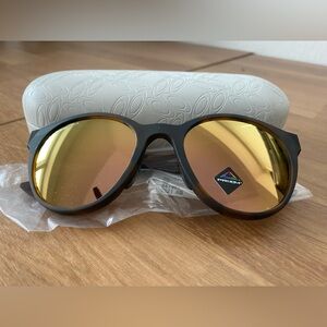 Oakley Spindrift Sunglasses with Prizm Lenses